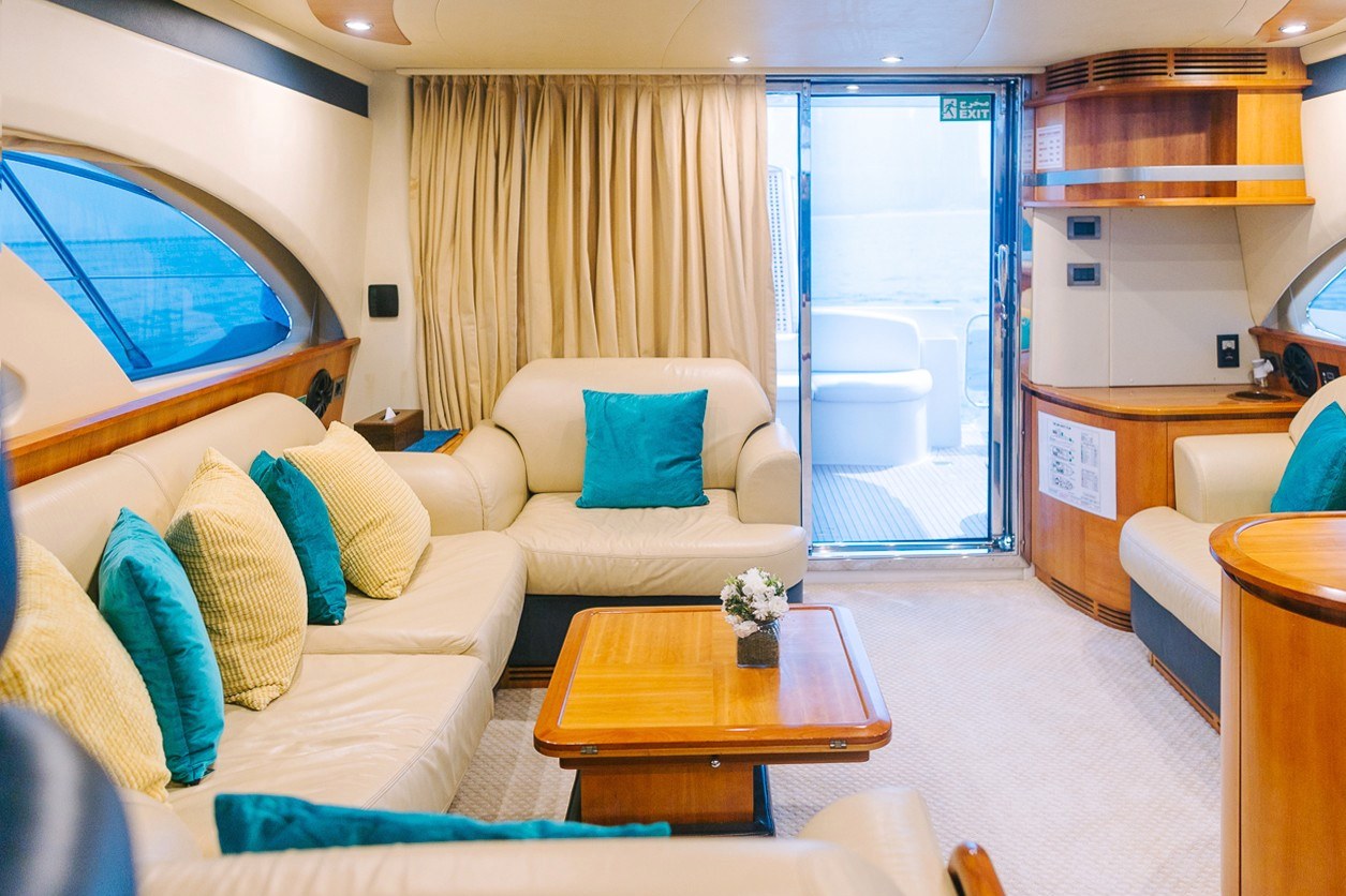 View 7: Azimut Monica