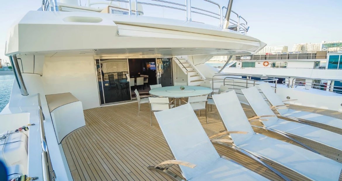 View 11: Sunseeker Lucien