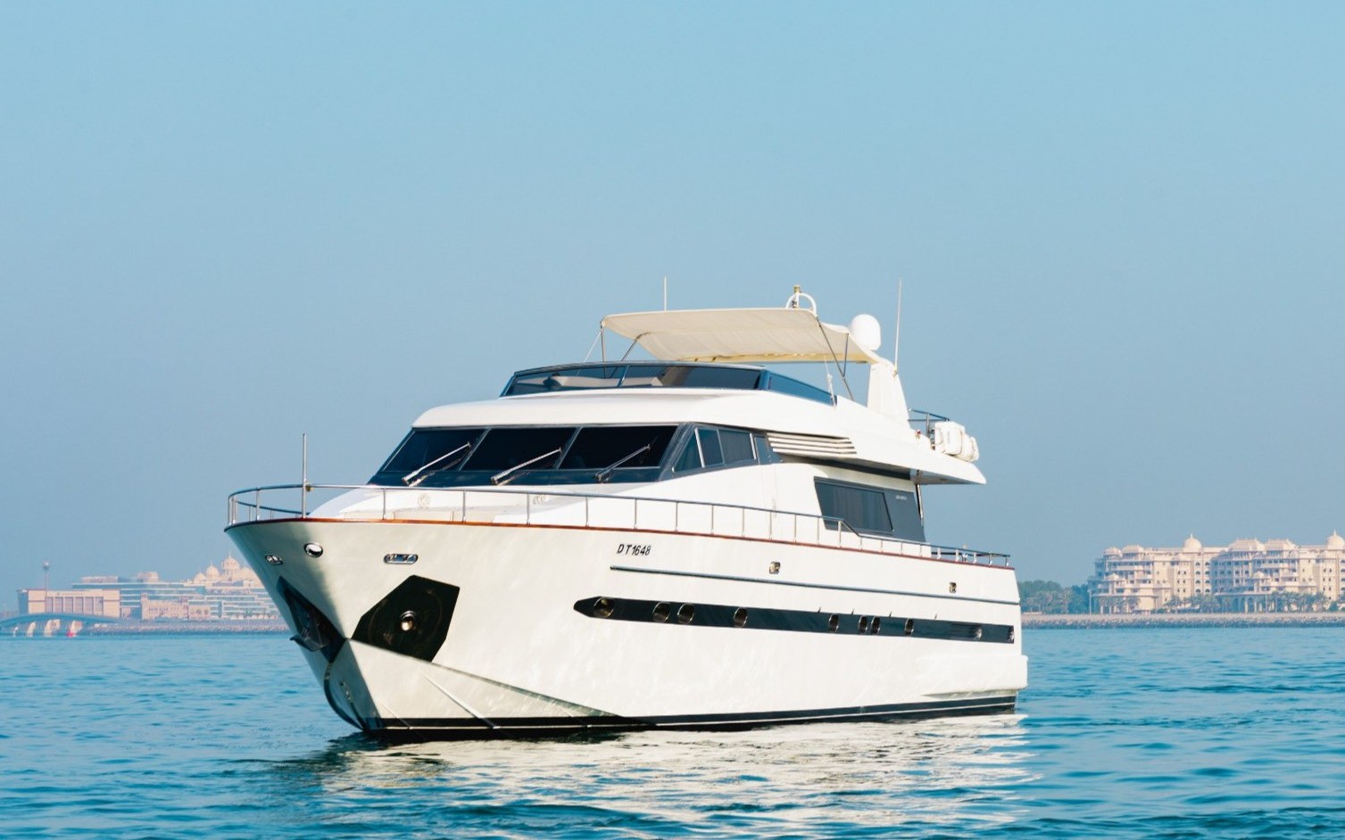 San Lorenzo for charter