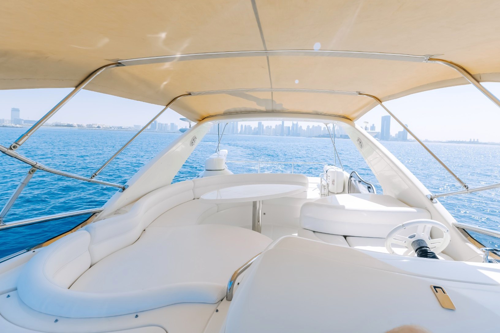 View 4: Azimut My Choice