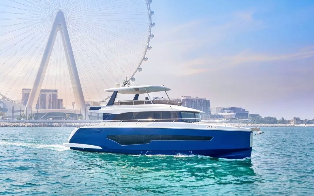 Sky Walker Taka Blue، يخت خاص