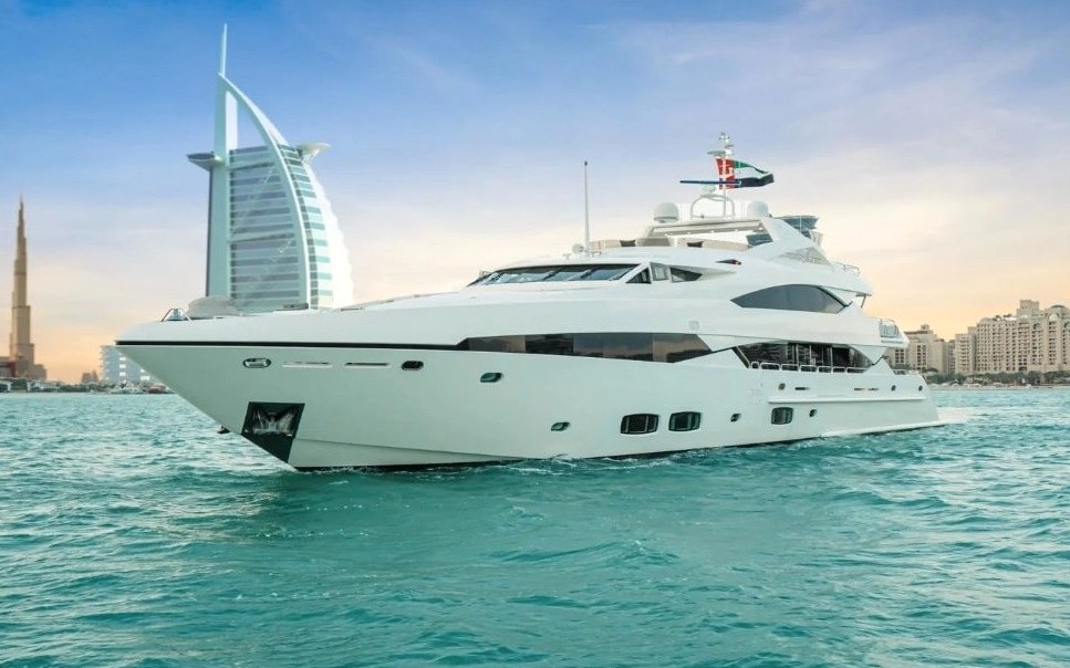 Sunseeker Lucien for charter