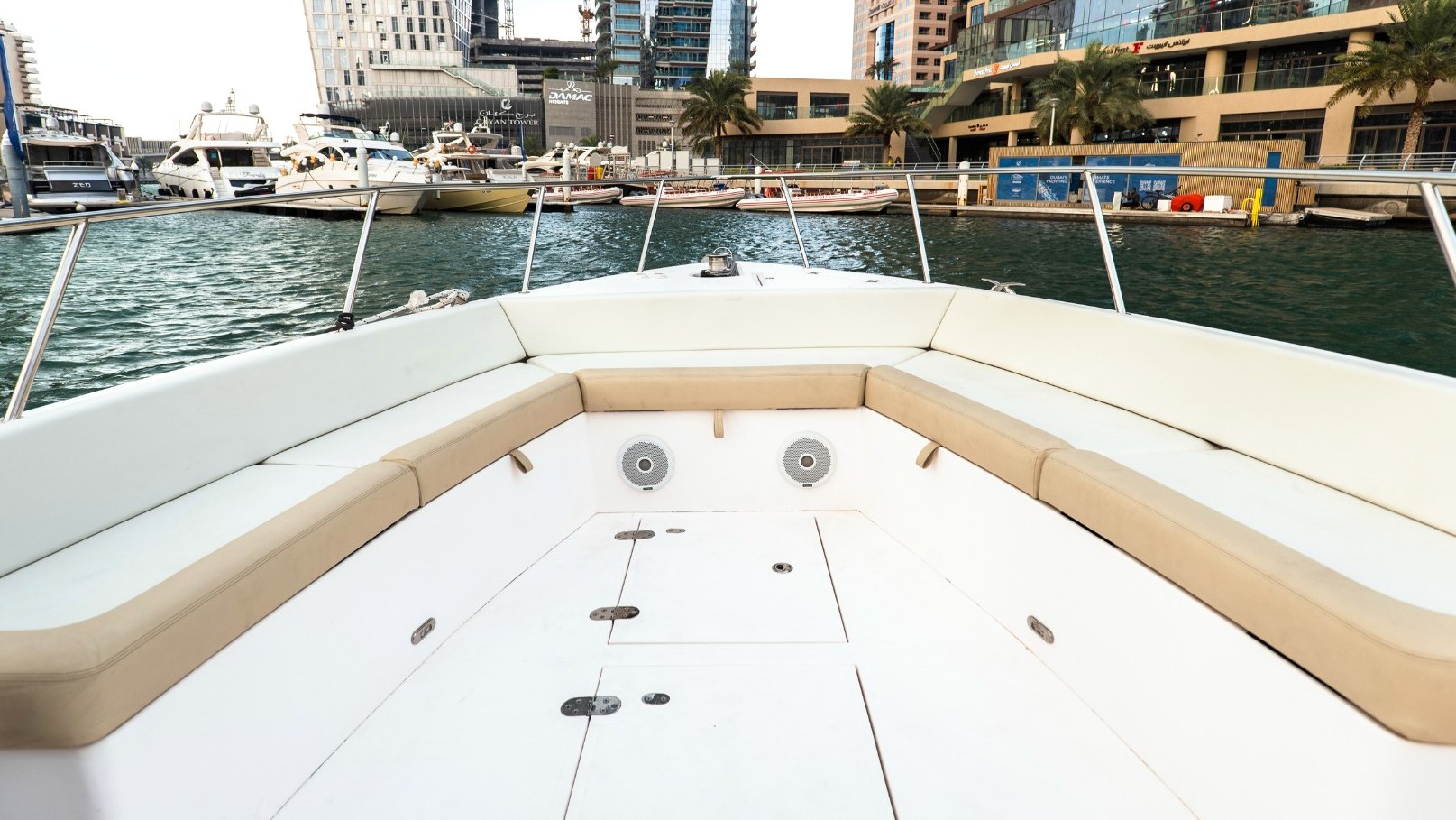 View 4: Silver Craft Thunder