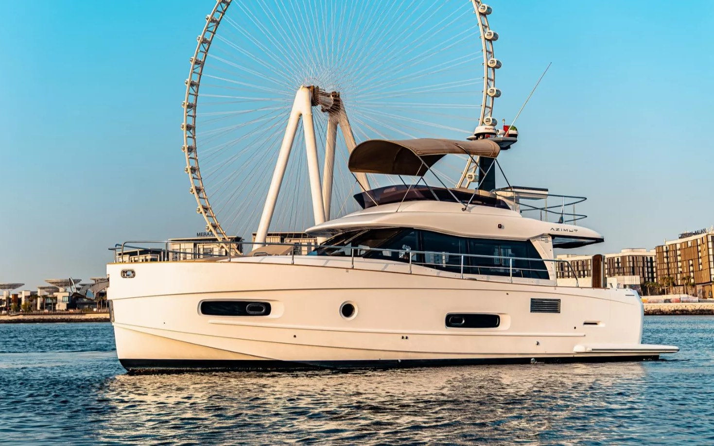 Azimut Magellano 43 ft for charter
