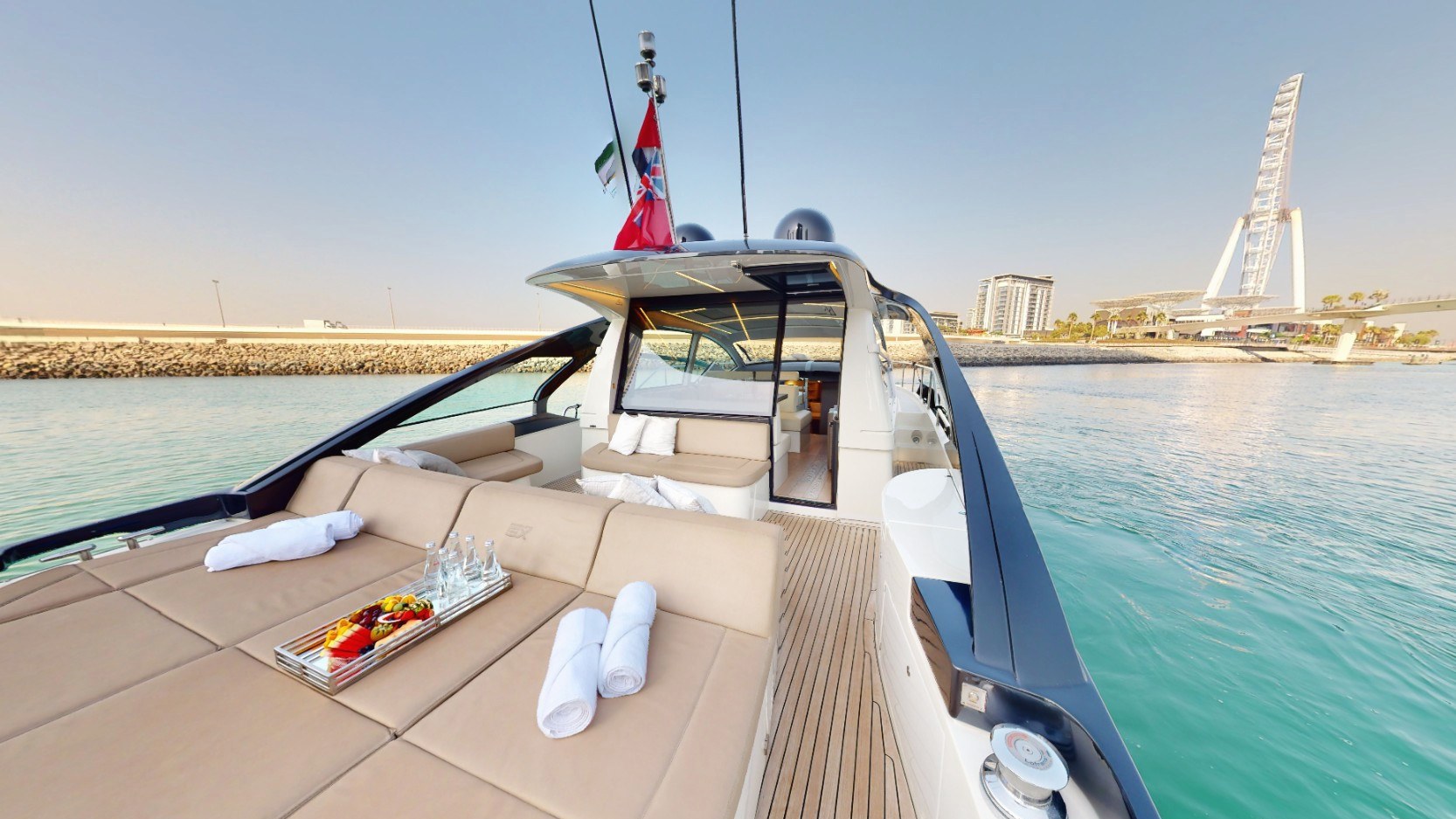 View 11: Pershing 5X Pearl White