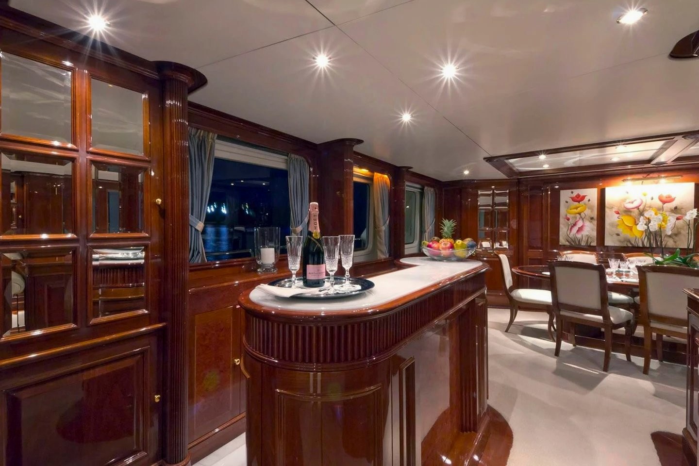 View 9: Benetti Gallus