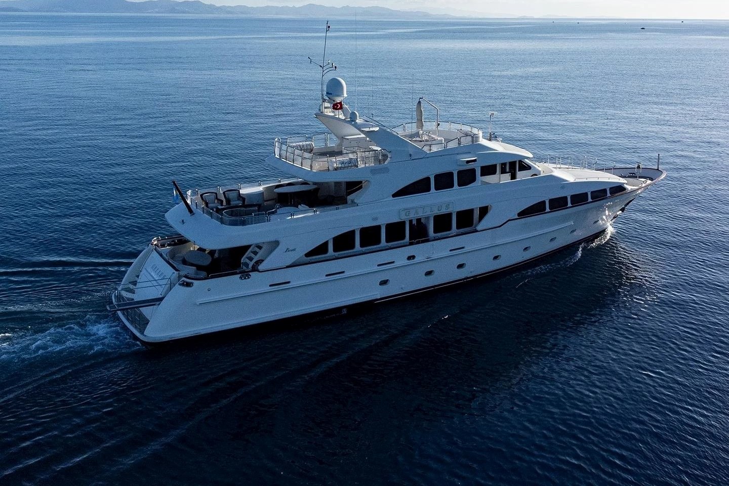 View 12: Benetti Gallus