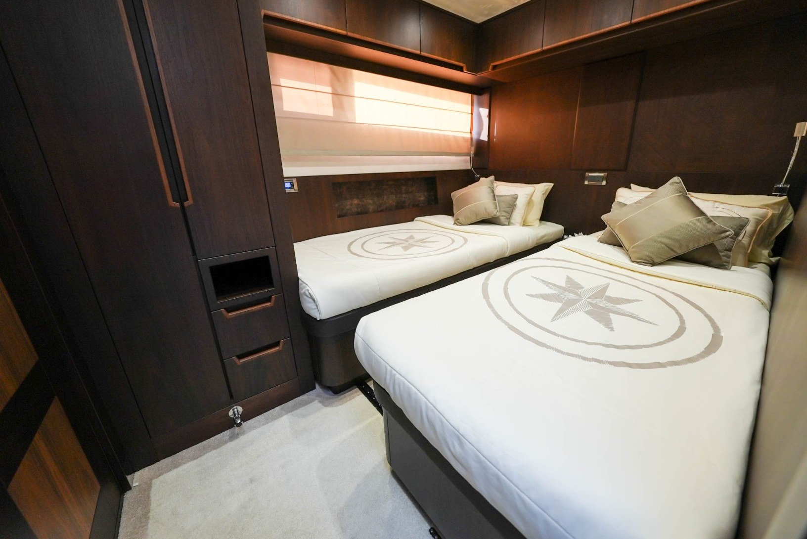 View 5: Galeon