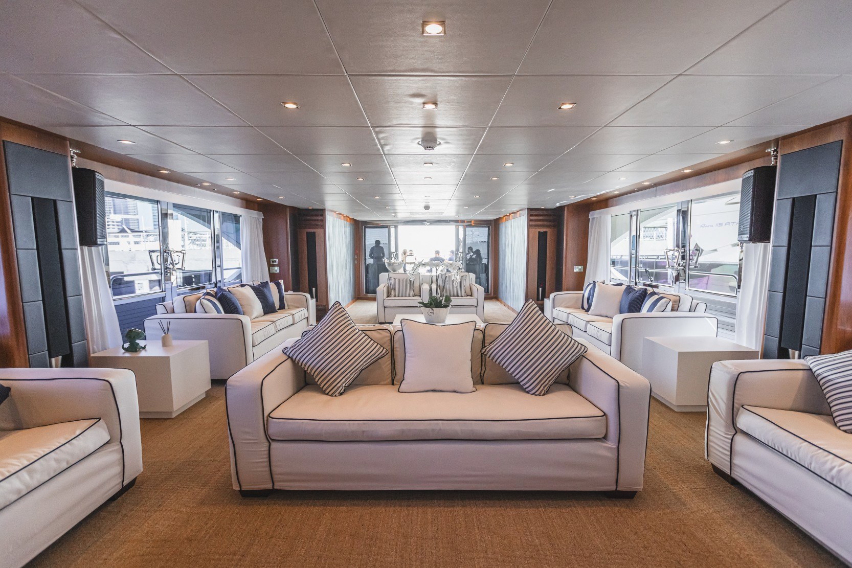 View 10: Sunseeker Lucien