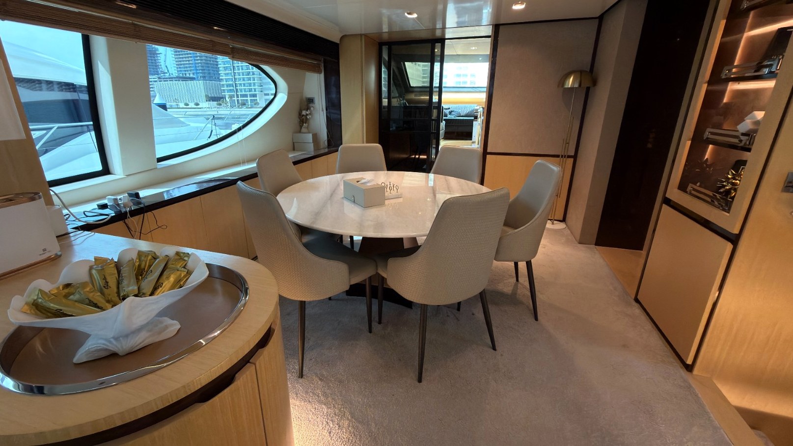 View 10: Azimut Satisfaction