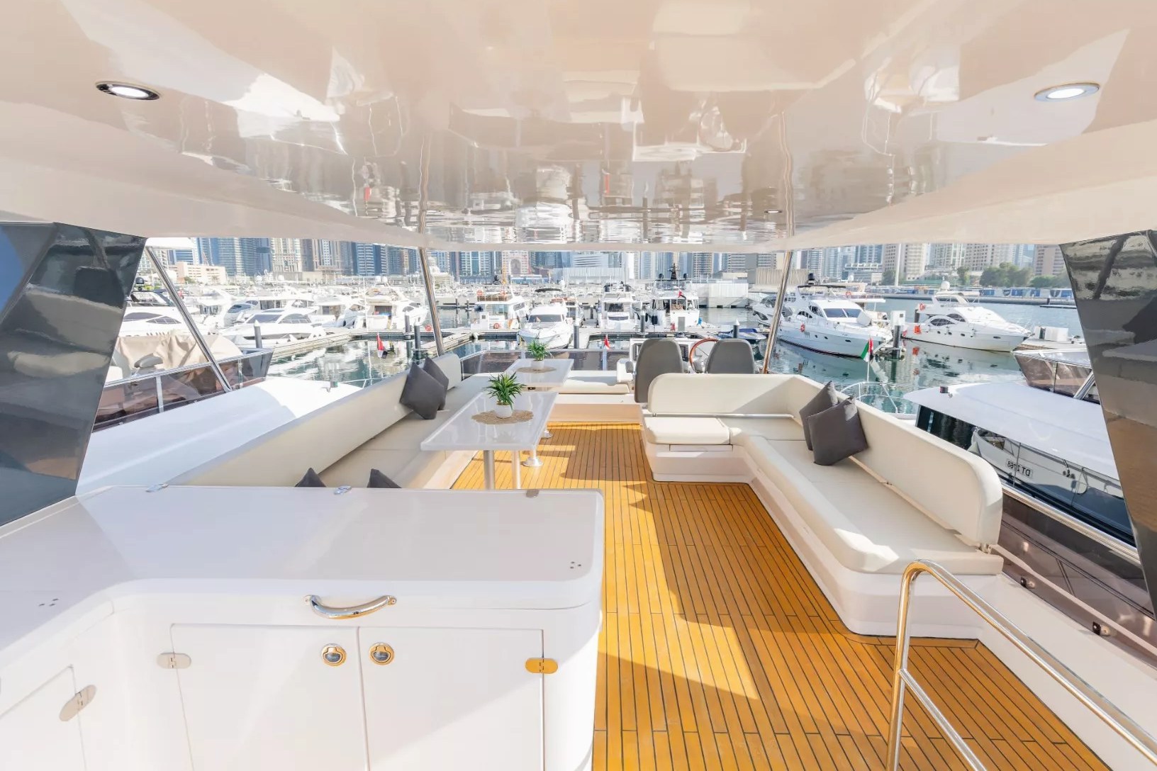 View 15: Sky Walker Fibo