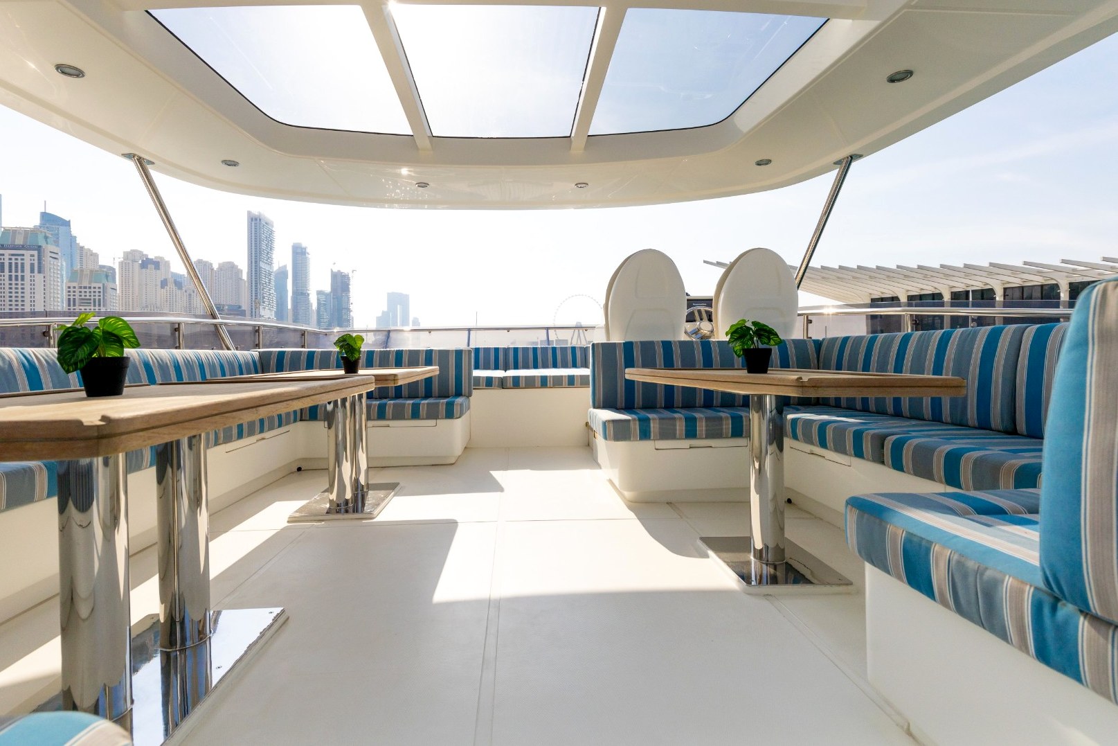 View 10: Sky Walker Caliente