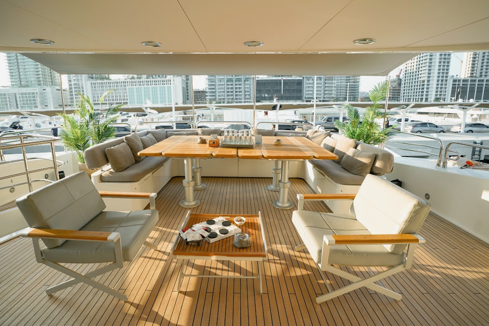 View 5: Sunseeker Encore