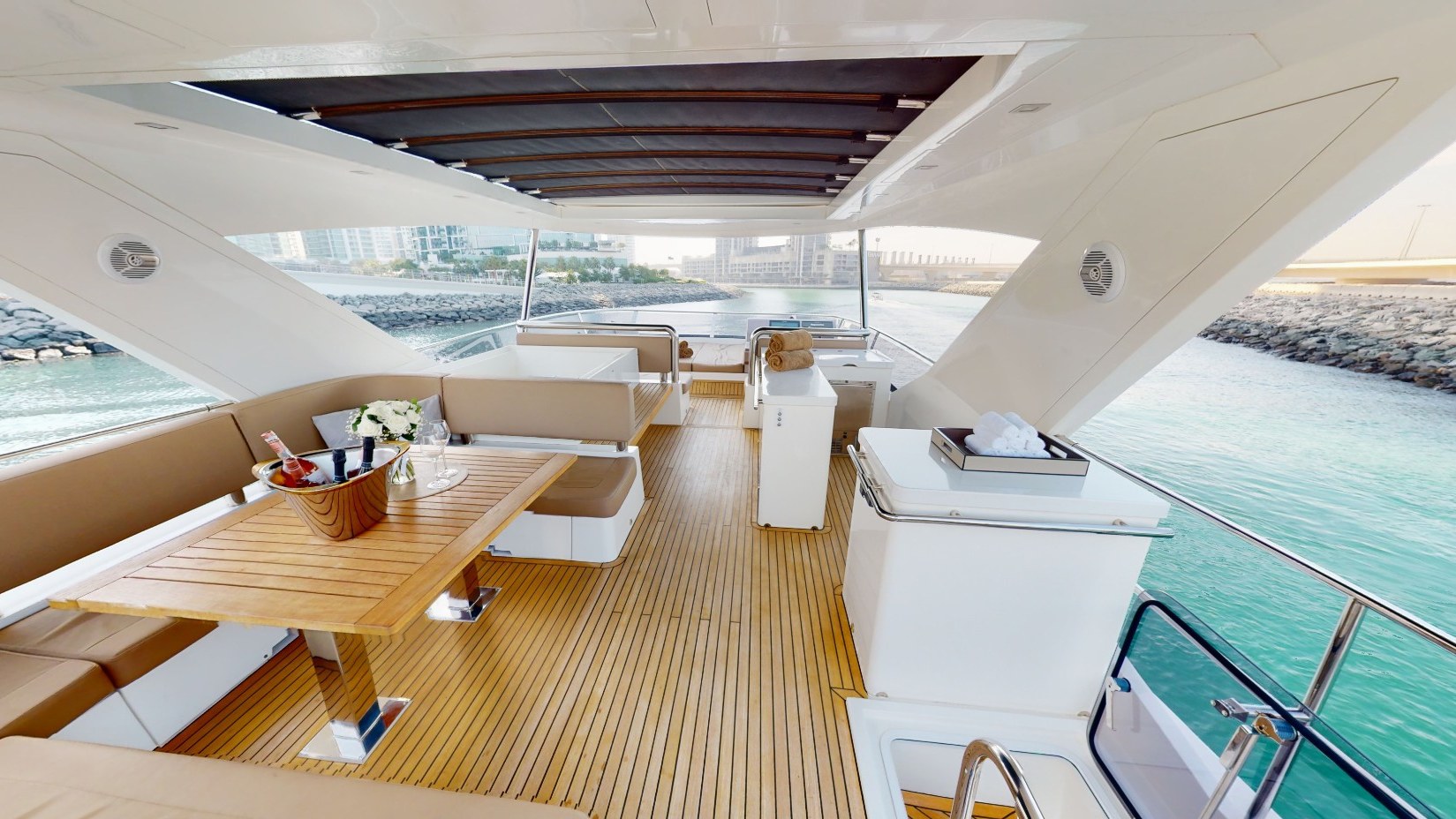 View 4: Galeon