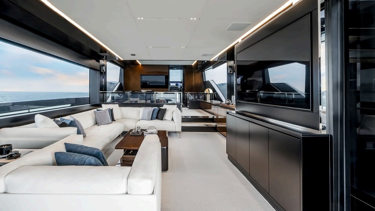 View 3: Riva Diva