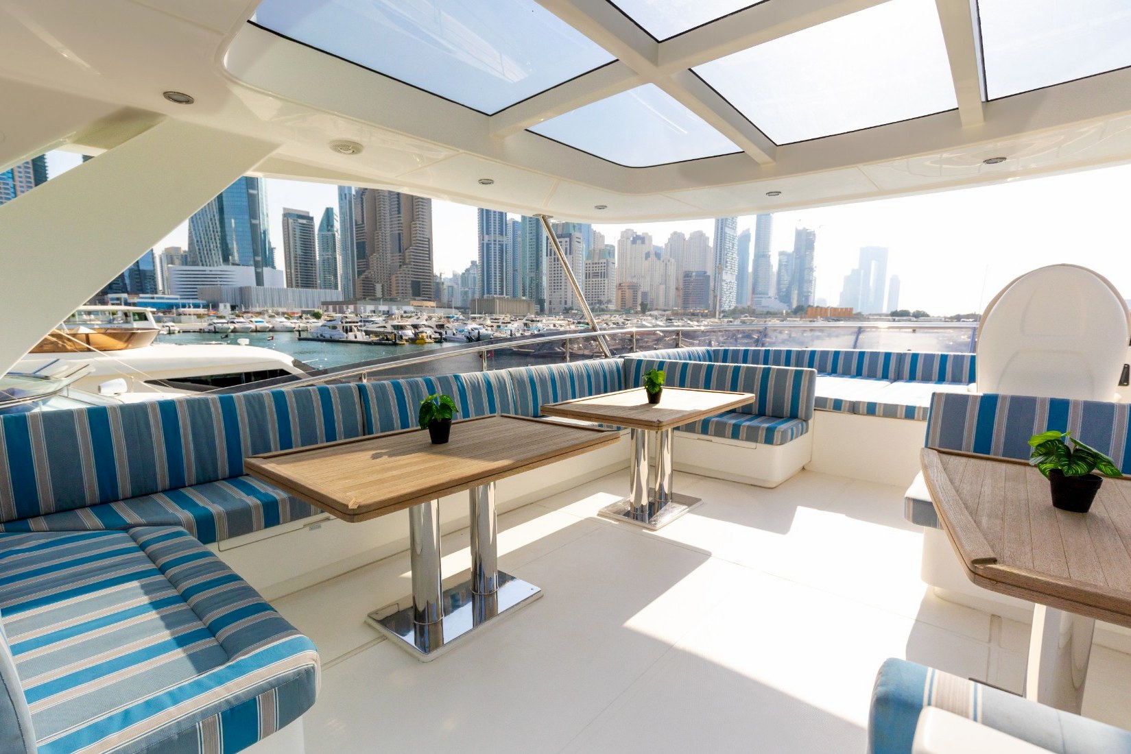 View 5: Sky Walker Caliente