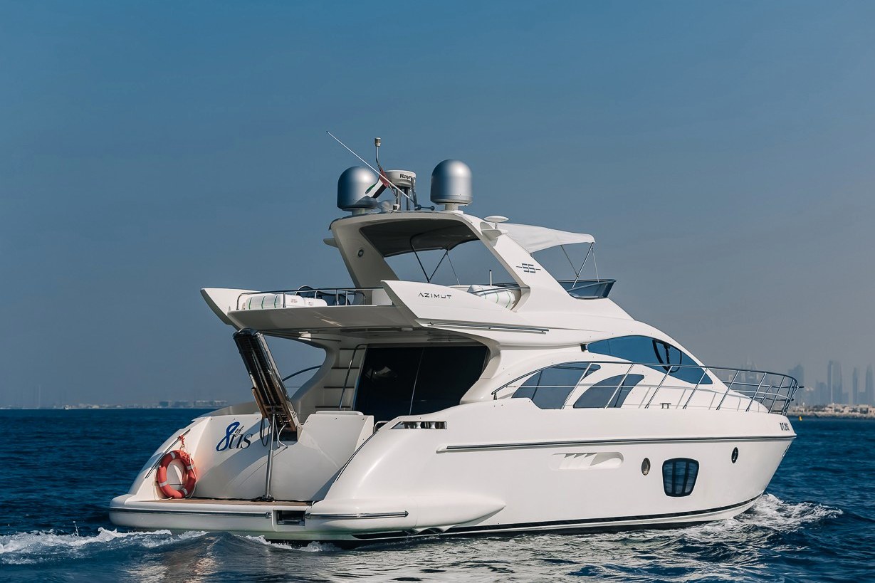 View 7: Azimut 8ofUs