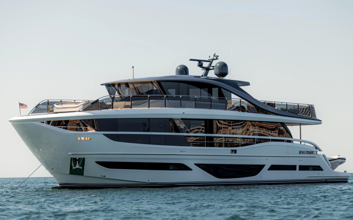 Princess 95X Super-flybridge، يخت خاص