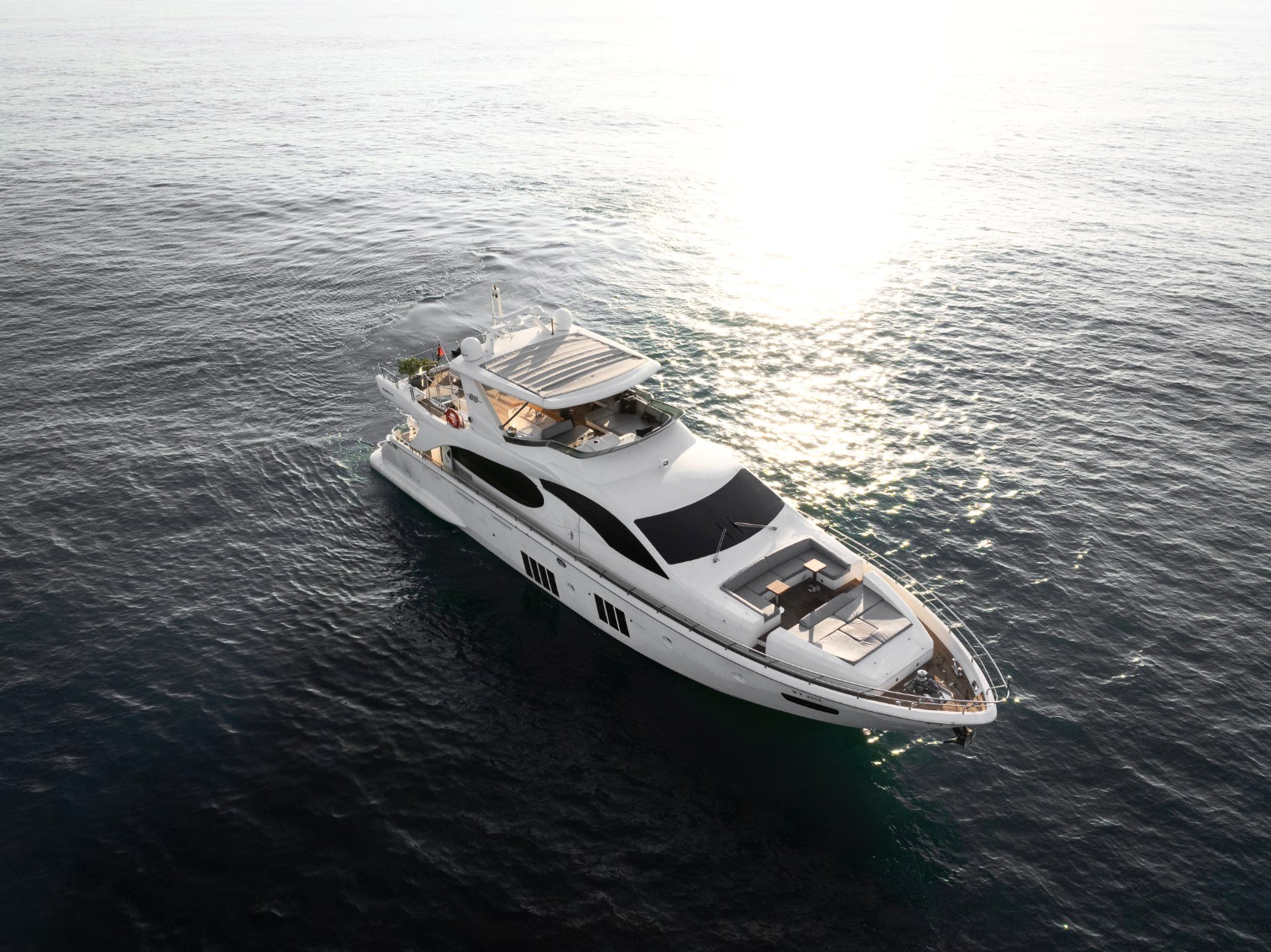 View 15: Azimut Satisfaction