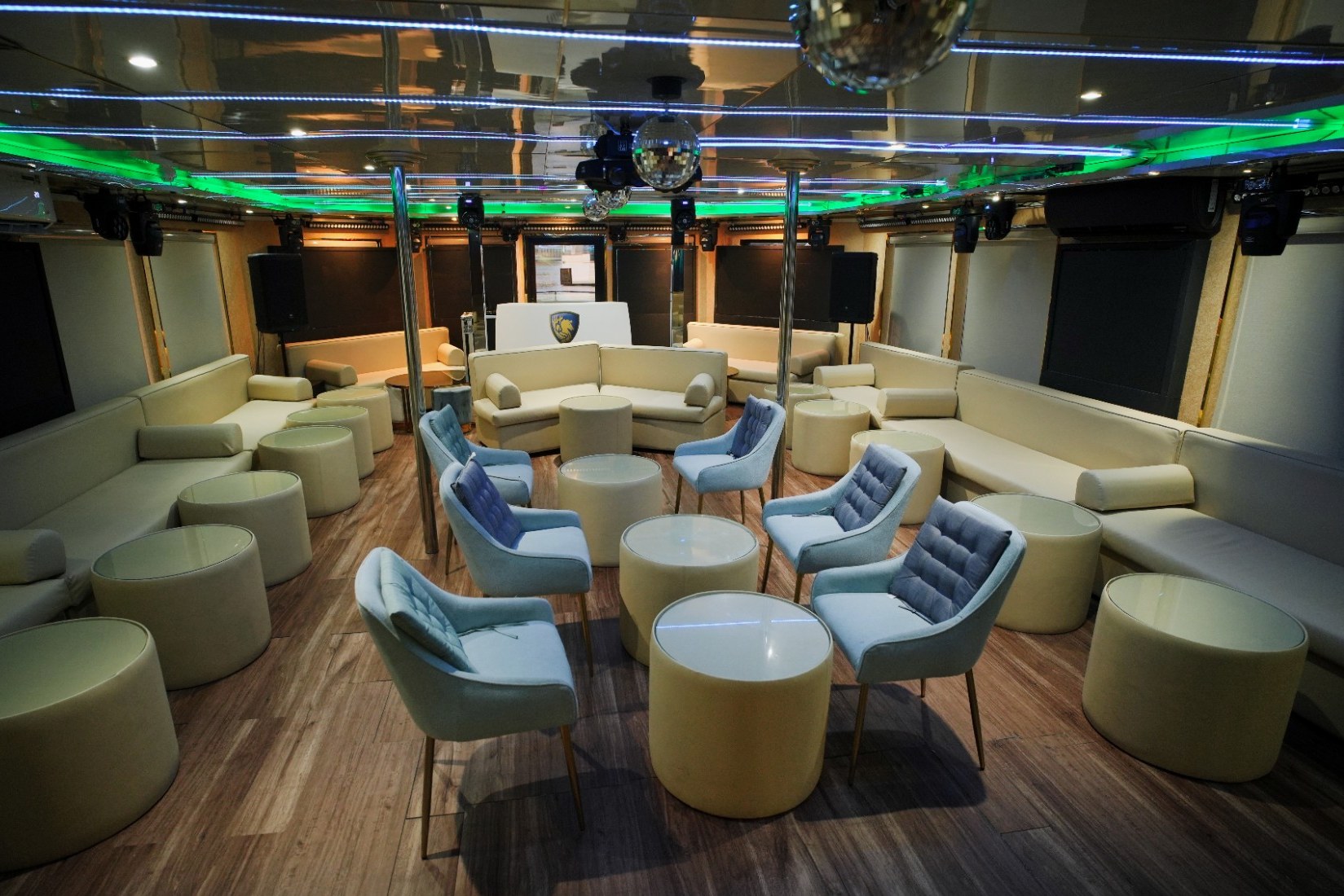 View 5: Play Boy Houseboat