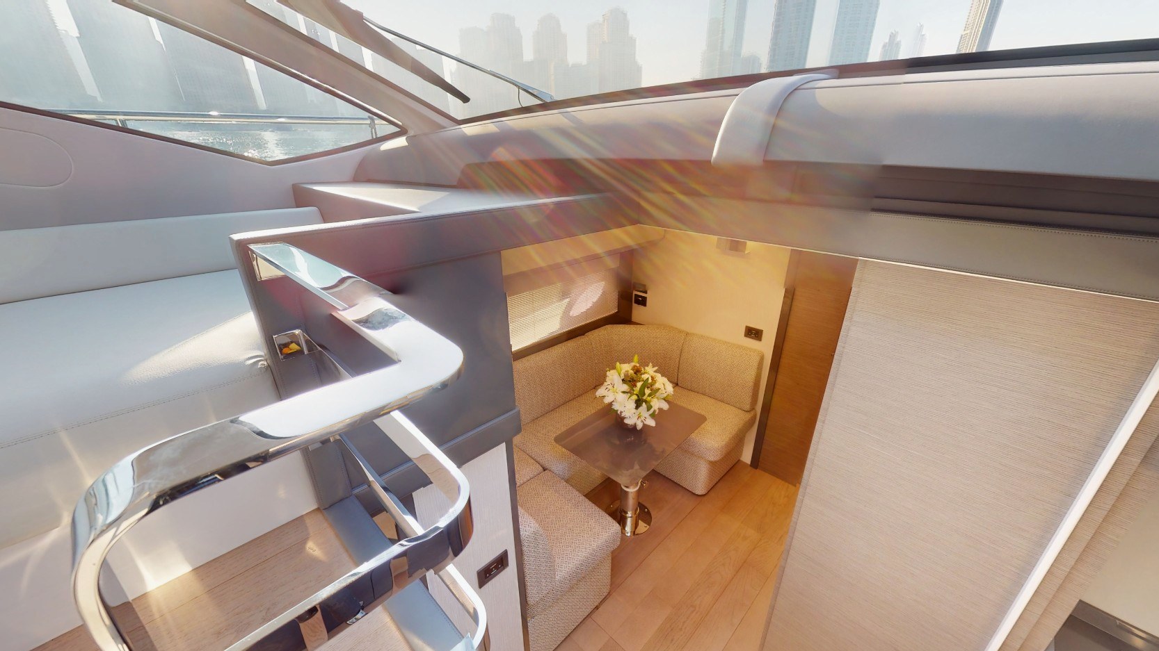 View 13: Pershing 5X Pearl White