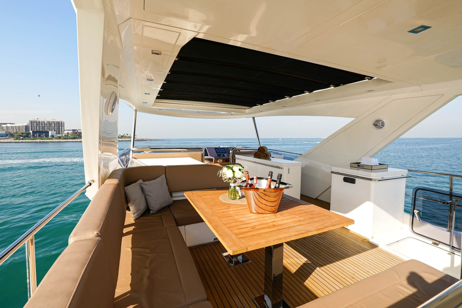 View 13: Galeon